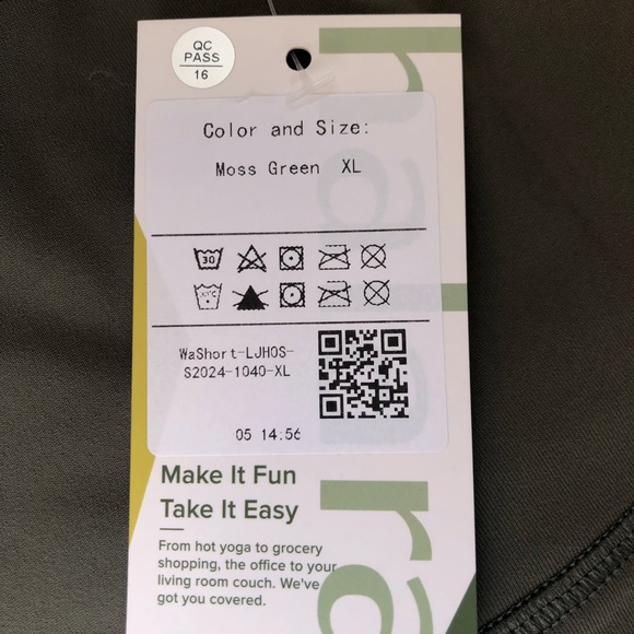 HALARA HIGH RISE BIKER SHORTS - Picture 5 of 7